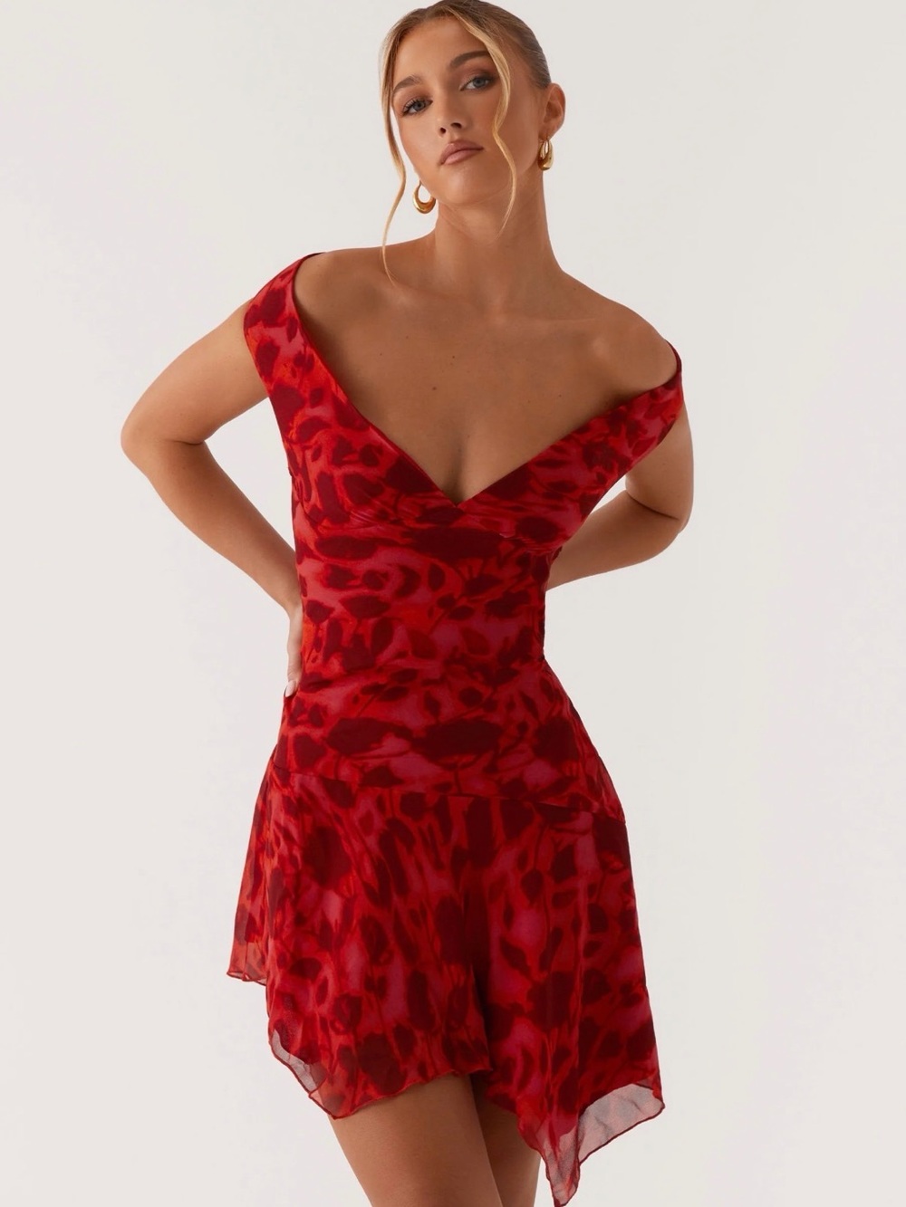 Nwt Peppermayo Alma Mini Dress - Deep Red
Floral size 8